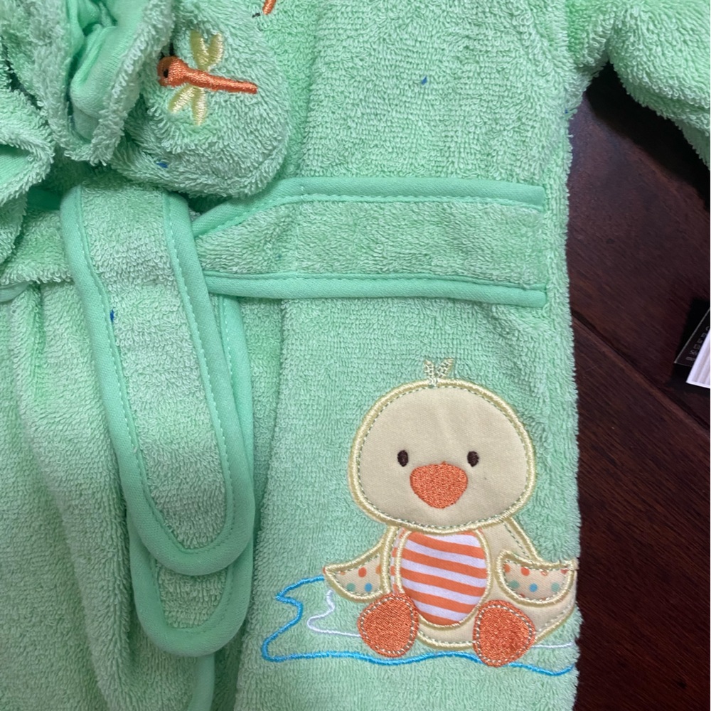 Koala Baby Bath Robe & Booties - Picture 3 of 6